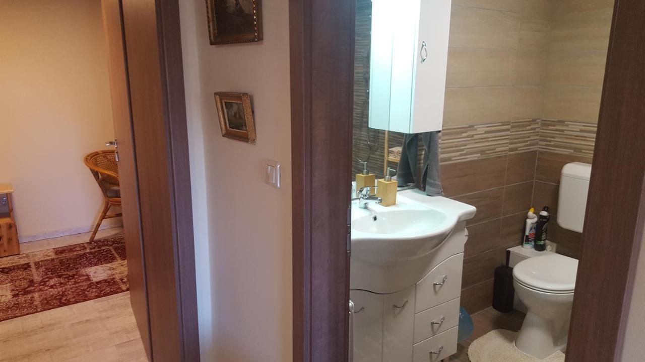 Gyoengyvirag Apartman Кестхей Экстерьер фото